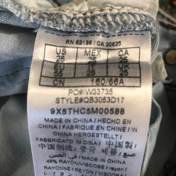 Jeans - Picture 4 of 5